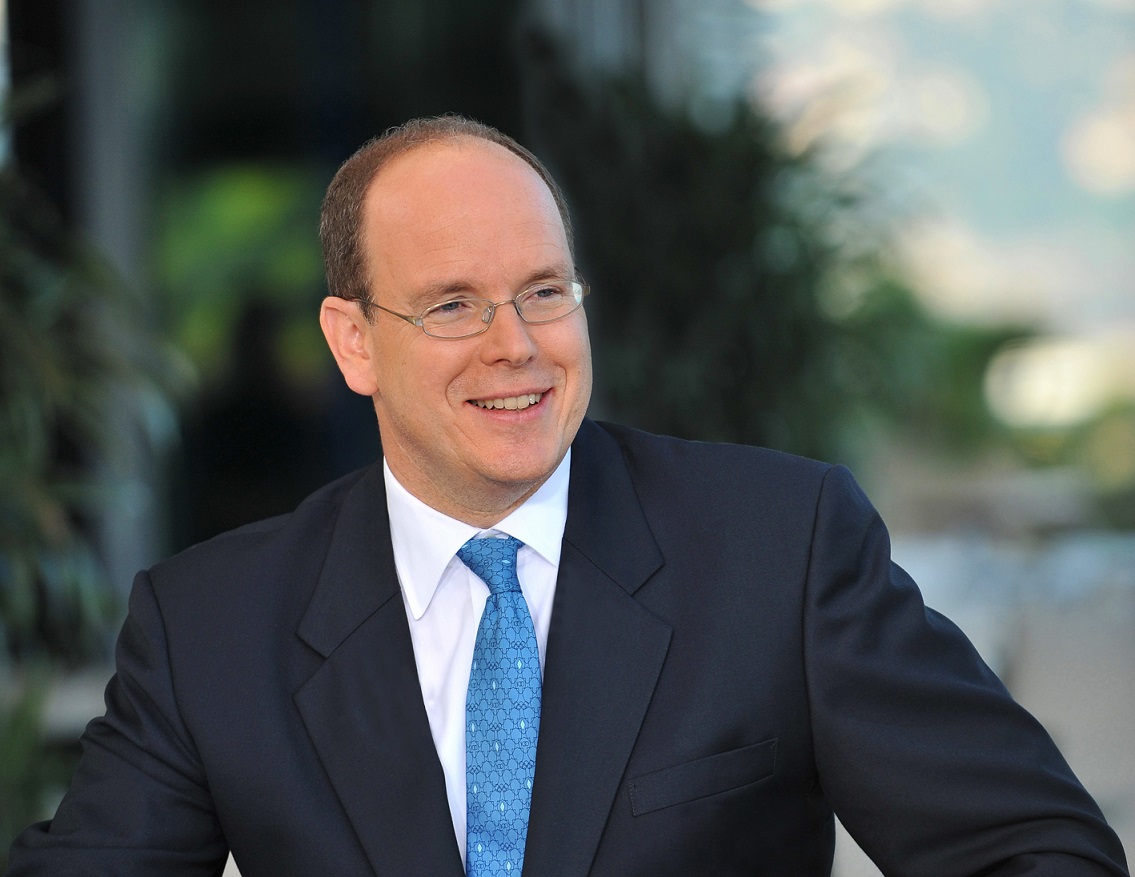 AUX COEURS DES MOTS est désormais placée sous la présidence d’honneur de S.A.S le Prince Albert II de Monaco et bénéficie du soutien de l’Organisation internationale de la Francophonie.